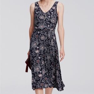 {Ann Taylor} Paisley Print Belted Jersey Midi Dress, Rayon, Navy Print Size M